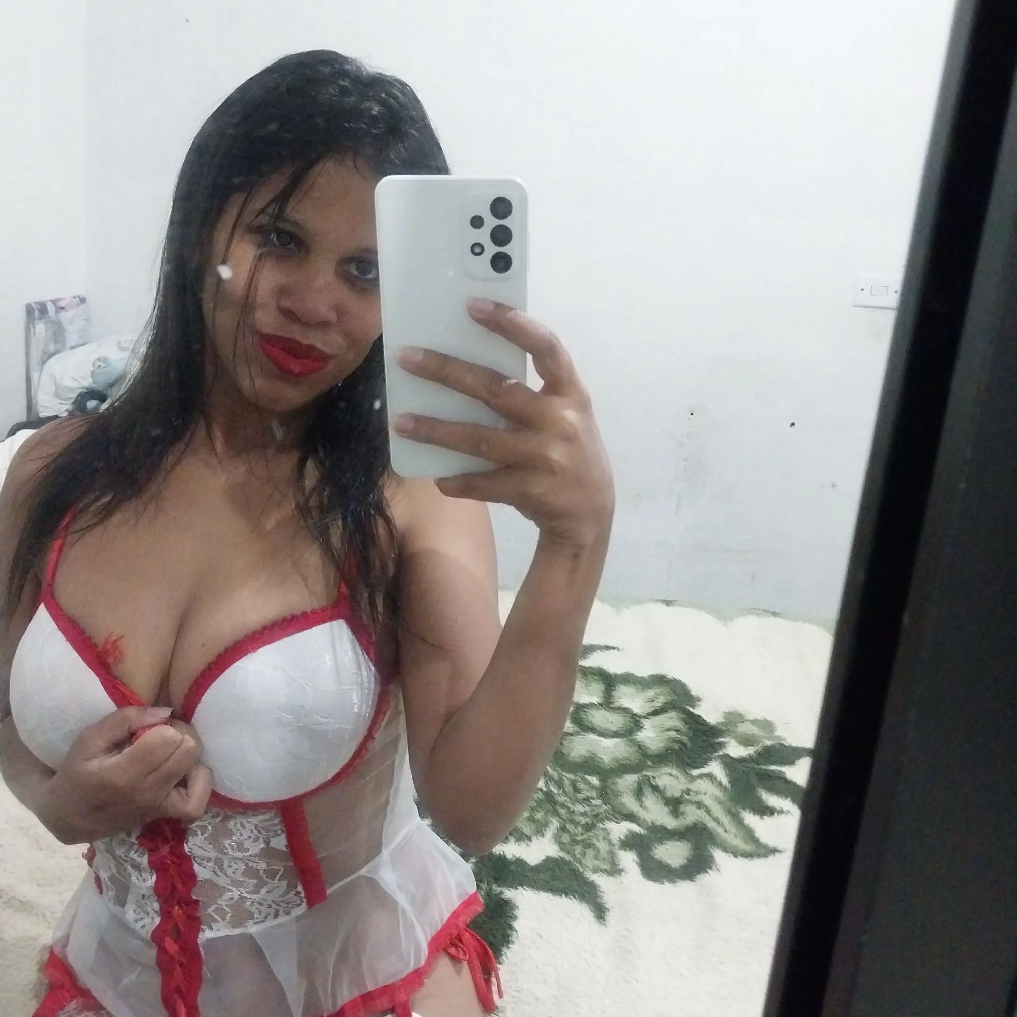 Foto de perfil de Gizinha Ribeiro  - Posição 10 no ranking da Wishme