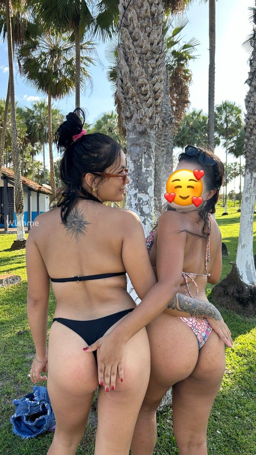 Imagem 2 de 3 - Tem que ficar com amiguinha pra fortalecer a amizade, vocês tbm concordam ?}