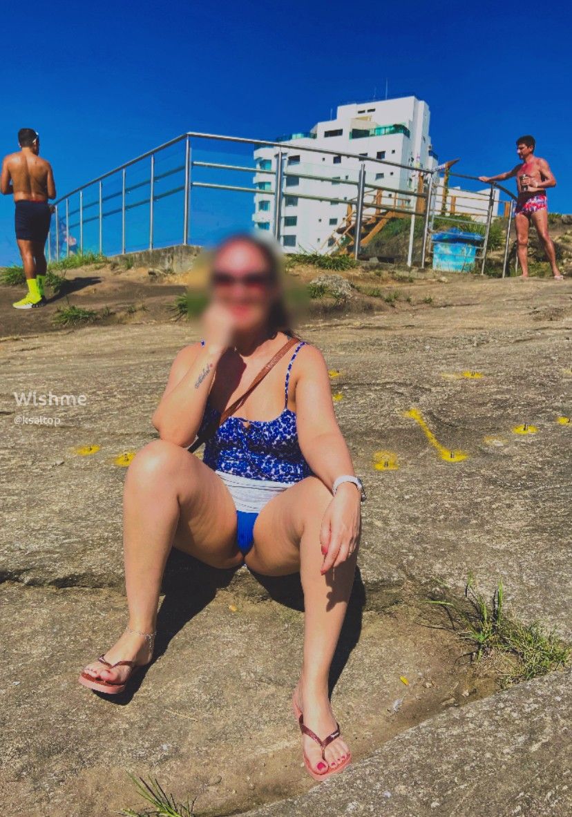 Imagem 1 de 1 - Assine meus conteúdos e tenha acesso exclusivo aos meus vídeos e fotos explícitos}