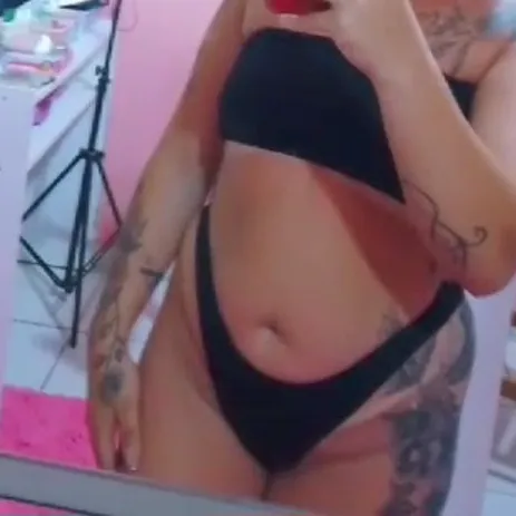 Foto de perfil da(o) gatatatuada