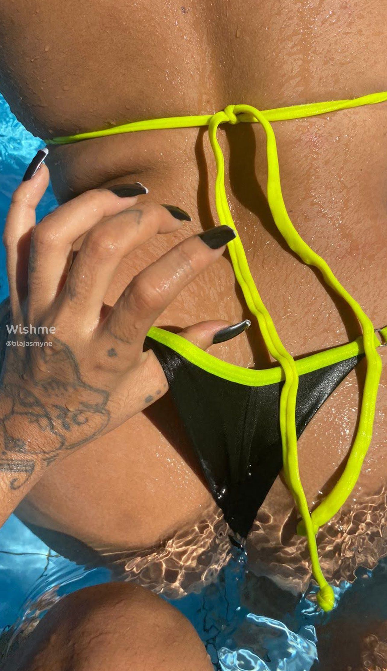 Imagem 1 de 1 - 😈}